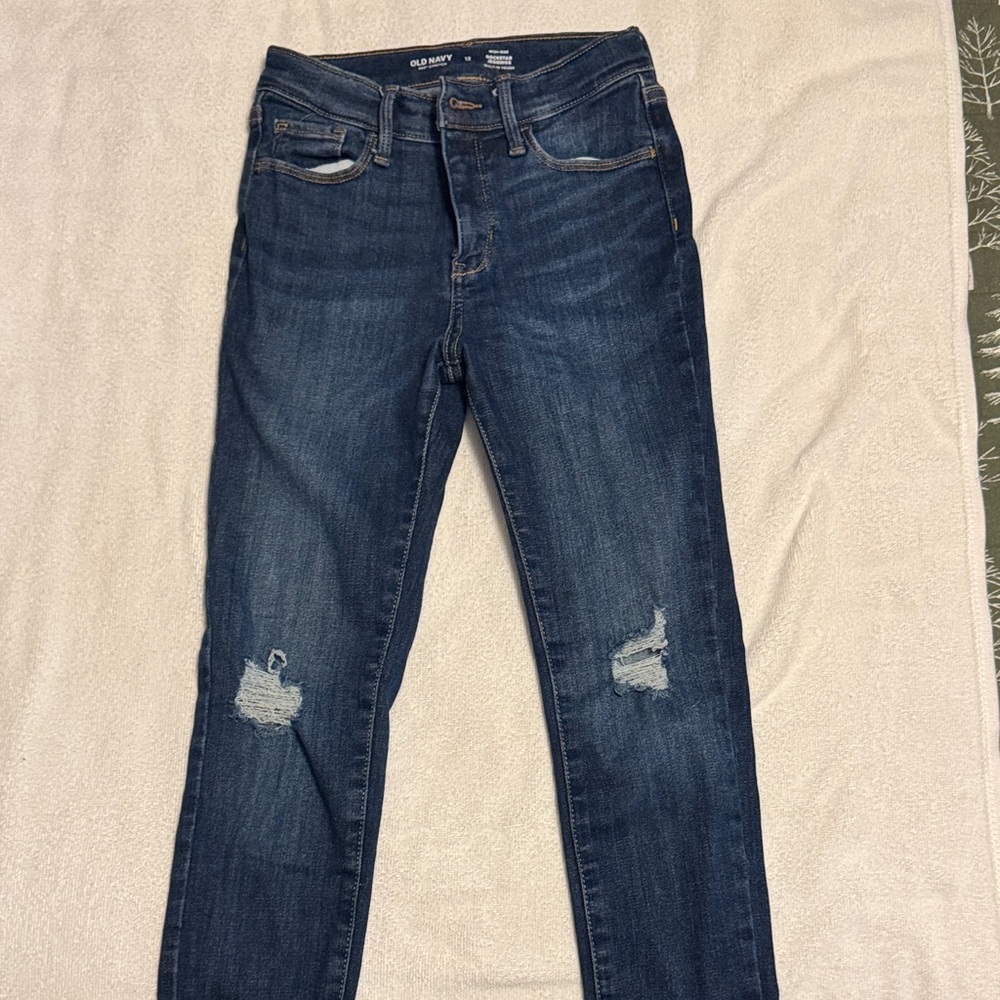 Old Navy Women's Distressed Dark Blue Skinny Jeans